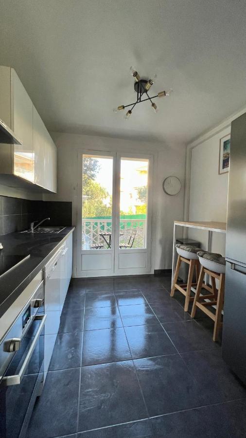 Joli T2 Proche Plage Et Parking Prive Bandol Exterior photo